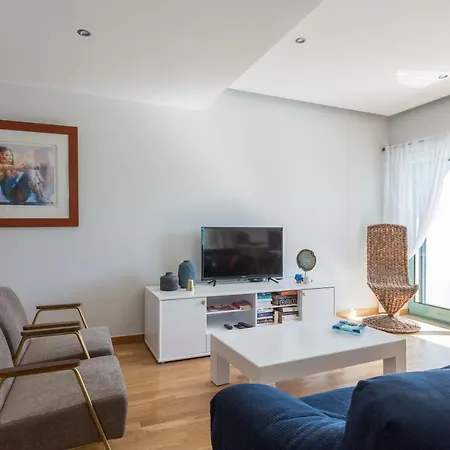 Daire Seashell By Atlantic Places